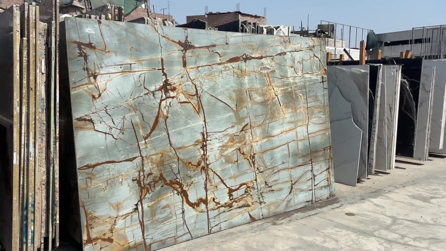 Recorrido en vídeo por la plancha de Blue Roma