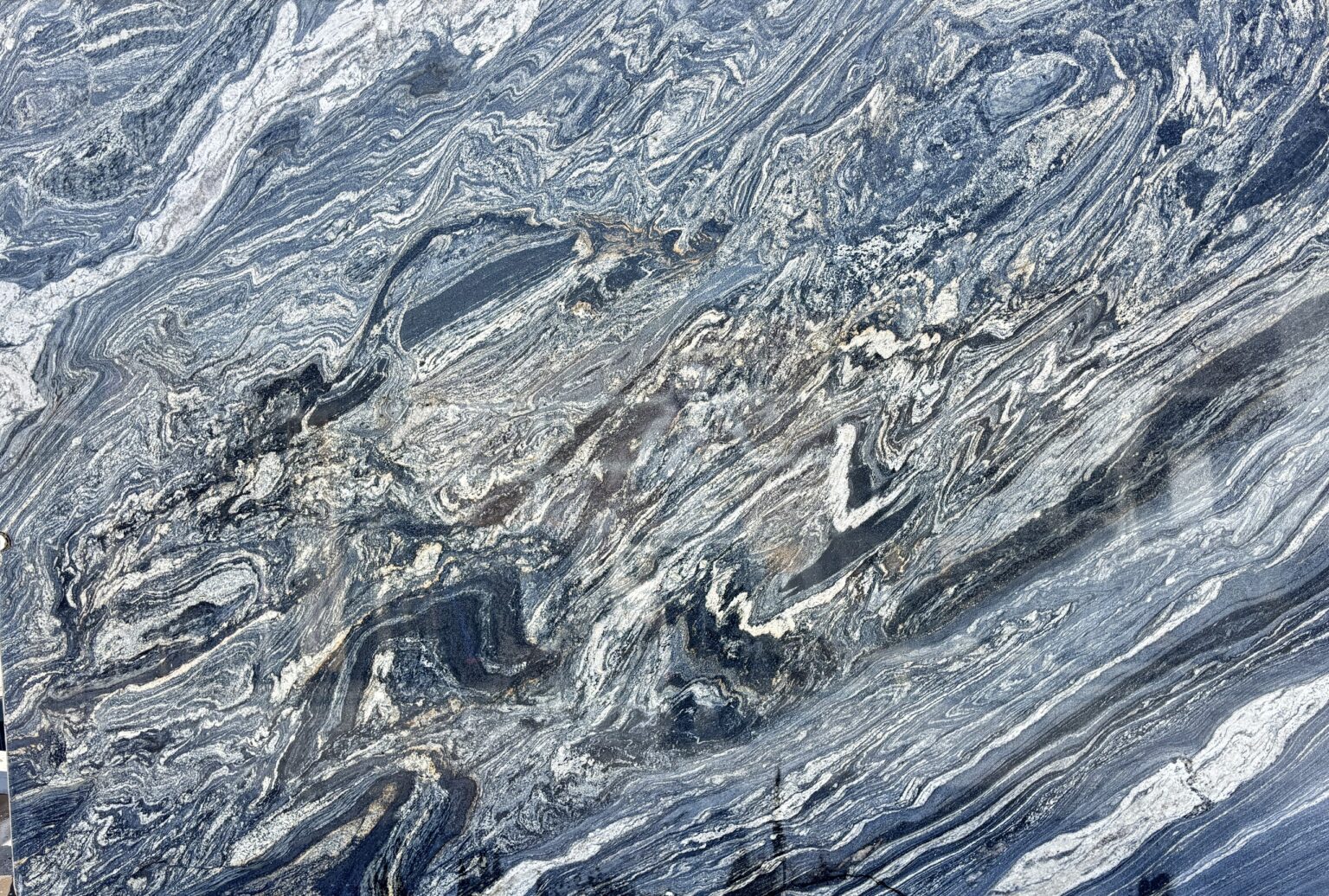 Plancha completa de Explosion Black, 304 × 206 cm