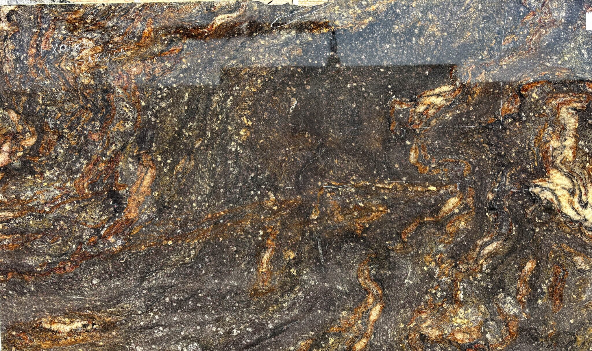 Plancha completa de Garuda, 319 × 182 cm
