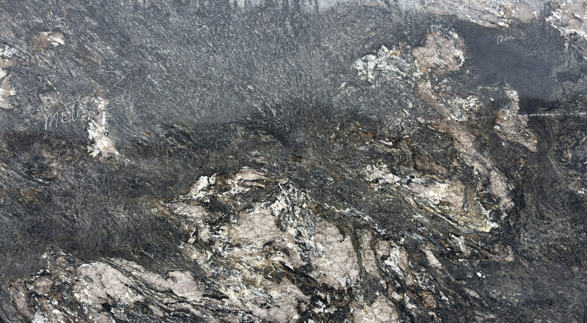 Plancha completa de Metalicux, 322 × 185 cm